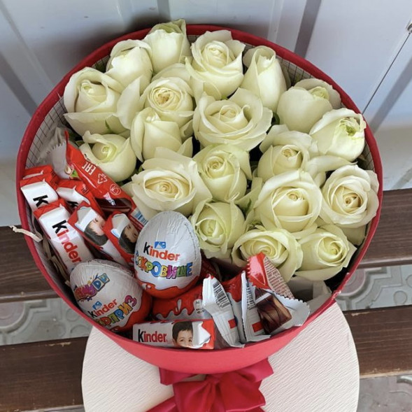 Коробка с киндерами «Сладкий вкус» в Ялте