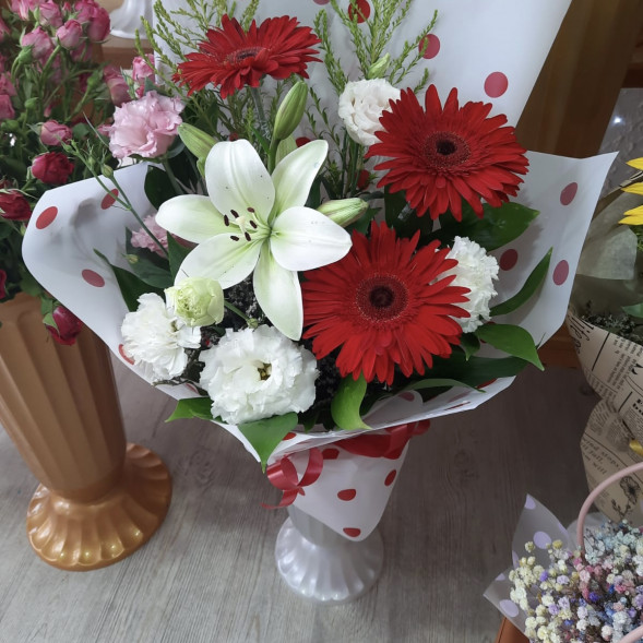 Букет «Восторг» в Ялте