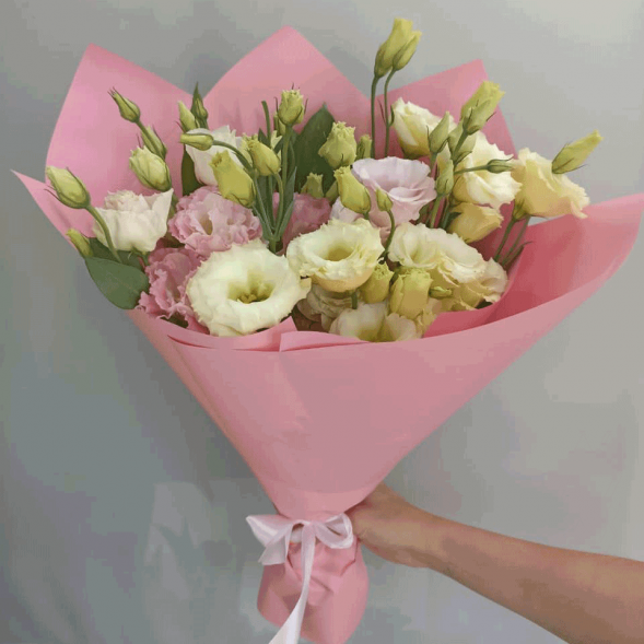 Букет 7 нежных эустом в Ялте